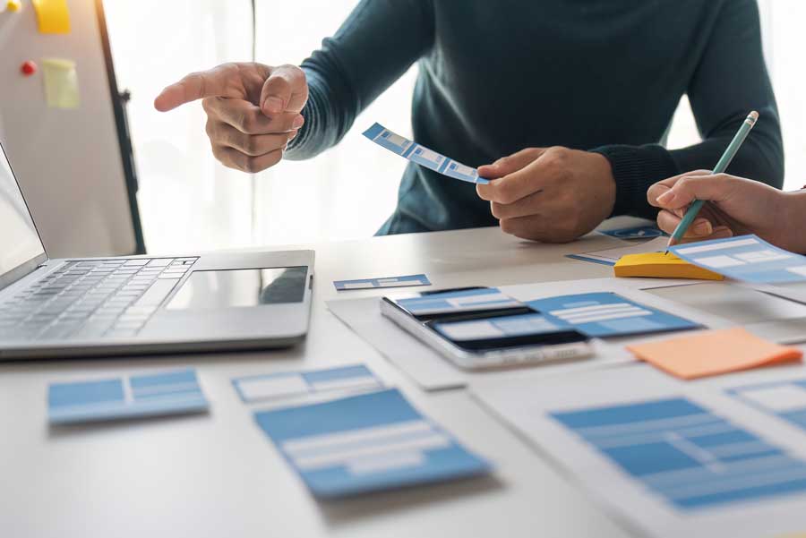 Responsive and Static Web Design Compared Comparison of responsive and static web design types