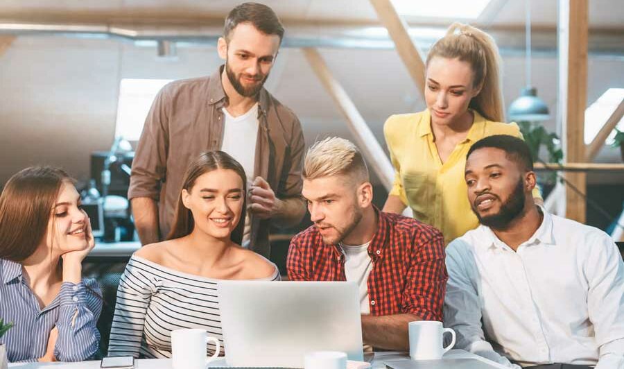 Website Builders Comparison WordPress Wix and Squarespace Guide Comparison guide of website builders WordPress, Wix, and Squarespace