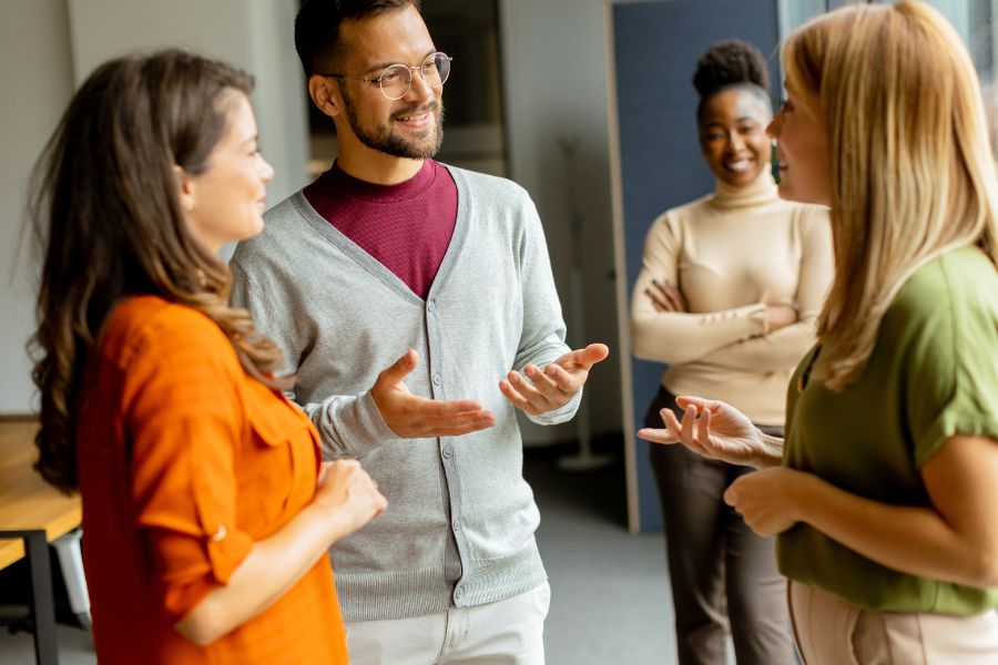 Mistake 7: Choosing a Designer With Poor Communication